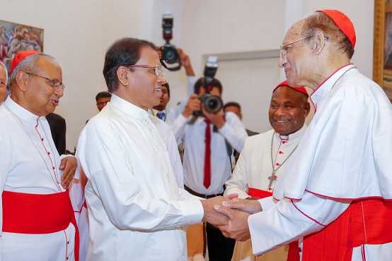 Sri Lankan president praises Asian bishops for service to poor