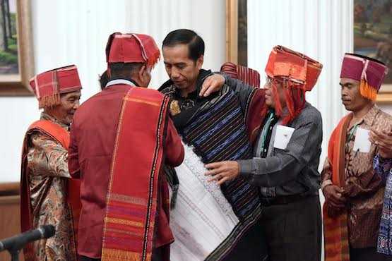 Widodo lauded for recognizing indigenous people's rights