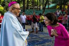 Bishop backs Philippines' anti-mining minister