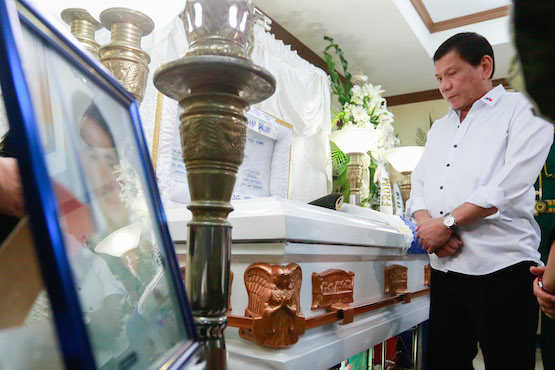 Philippine church should 'respect Duterte burial wish'