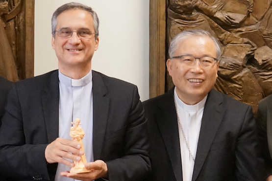 Vatican Radio's new Korean section to be a 'role model'