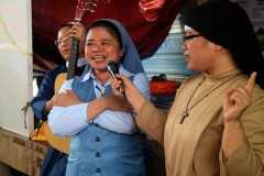 Nuns evangelize young Filipinos through social media