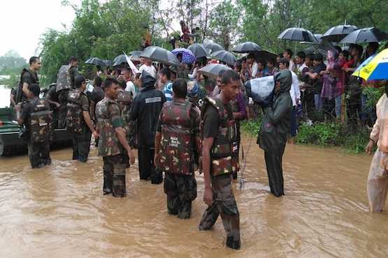 Casualties mount as western India reels under heavy rains