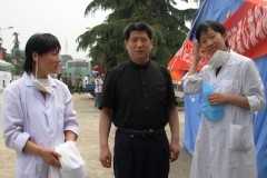 Nuns on a mission treating the ill in China