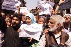 Muslims in Kashmir protest violence against Rohingyas in Myanmar