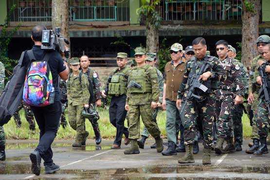 Philippine army liberates Marawi from terrorists - UCA News