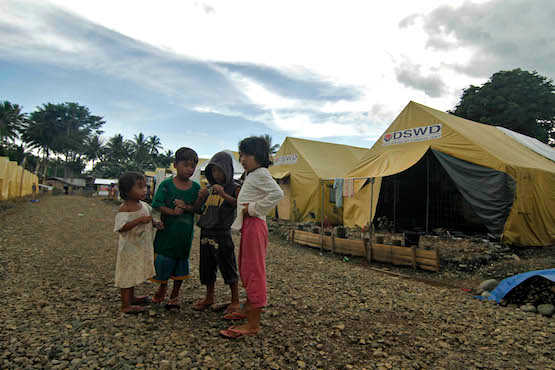 Filipino Catholics, Protestants unite to rebuild Marawi