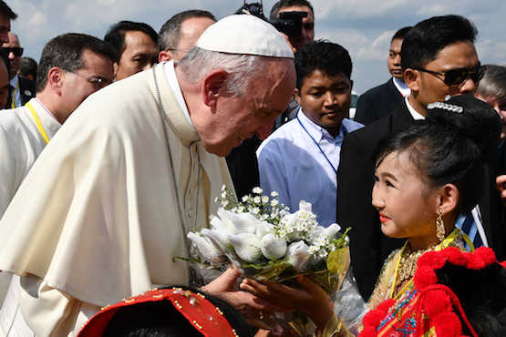 Indian Catholics Feel Left Out As Pope Francis Visits Myanmar Uca News