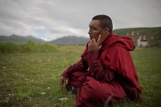 Tibetan monk dies in fiery protest against Chinese rule