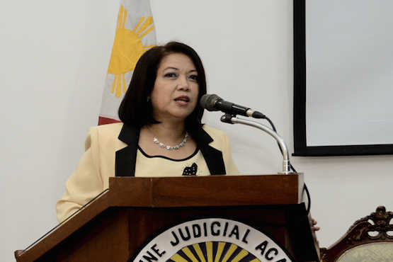 Catholic lay group backs Philippine chief justice