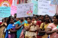 Sri Lankan women reject alcohol U-turn
