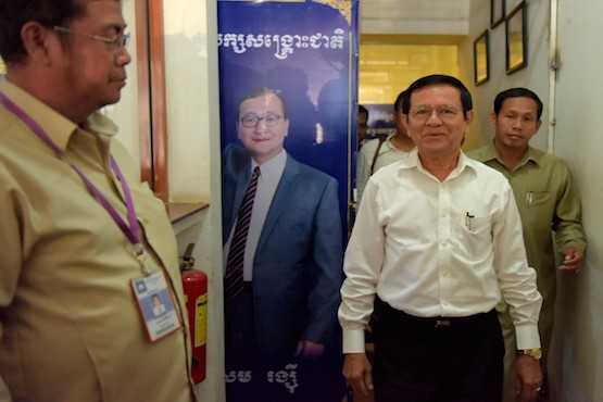 Cracks emerge in Cambodia's opposition 