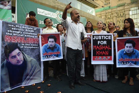 Death sentence for Pakistan 'blasphemy' murder