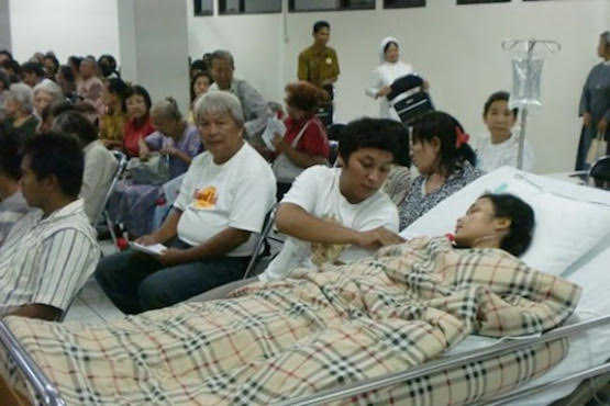 Indonesian Catholics flock to hospitals on Day for Sick