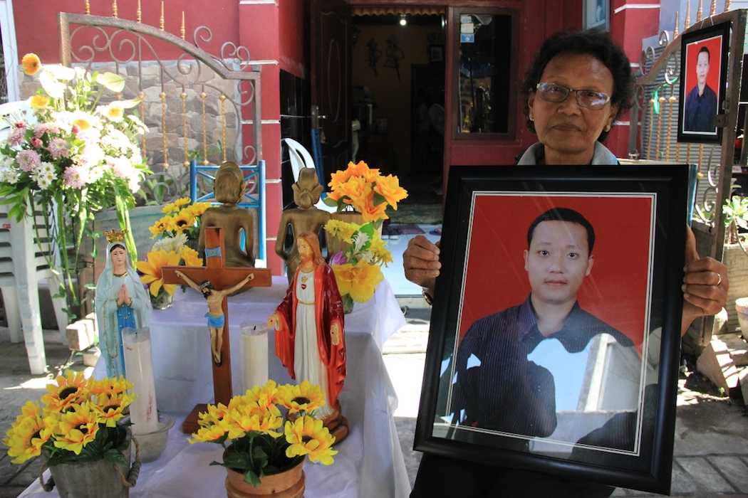 Surabaya Christians left reeling after suicide attacks