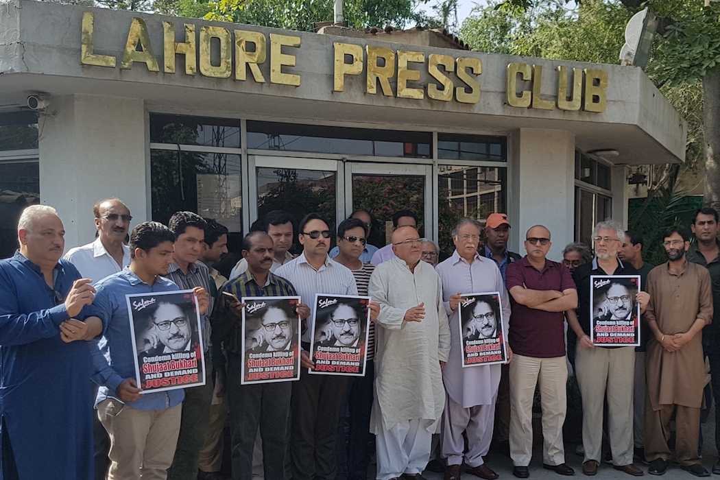 Pakistani journalists condemn censorship, killings
