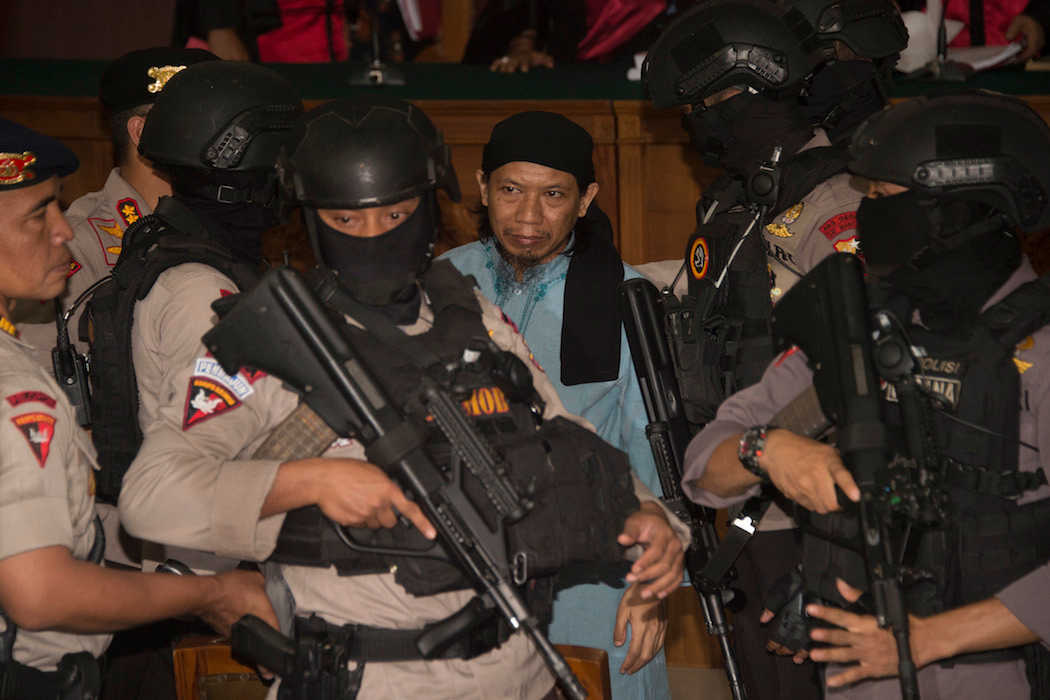 Indonesian court sentences terror mastermind to death 