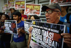Filipino workers join church's fast against rights abuses