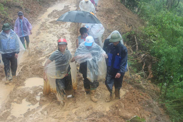 Hmong flood victims in Vietnam promised new church