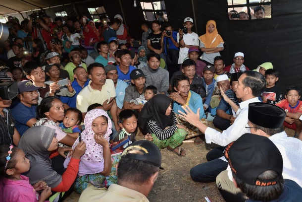 Catholics collect aid for deadly Indonesian quake victims 
