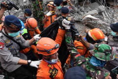 Indonesian dioceses issue Lombok quake appeal 