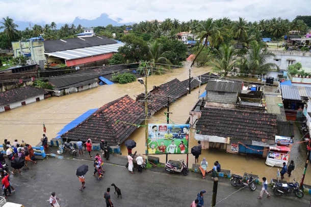 Floods, landslides kill 23 in southern India