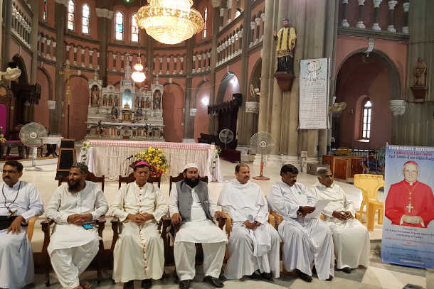 Muslim Clerics In Pakistan Honor Late Cardinal Tauran - UCA News