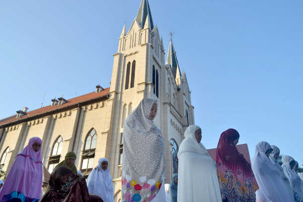 Indonesian Catholics shed fears of Islam through dialogue