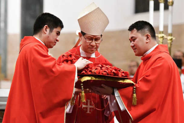 Manila honors its first Filipino cardinal