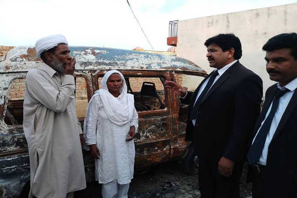 Arson attack survivors blame former Pakistani PM