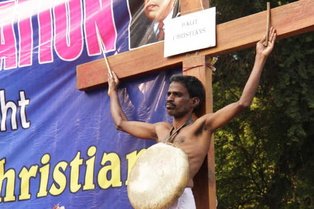 Protesters bang drum for Christian Dalits' rights