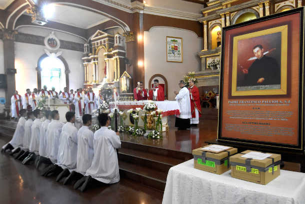 Jesuit slain in Mindanao moves closer to sainthood