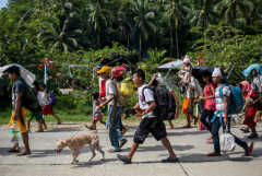 Villagers flee fighting in southern Philippines