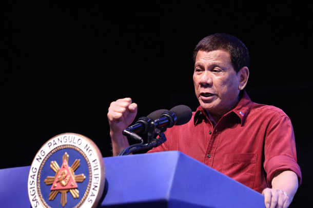 Duterte warns against harming Catholic bishops, priests