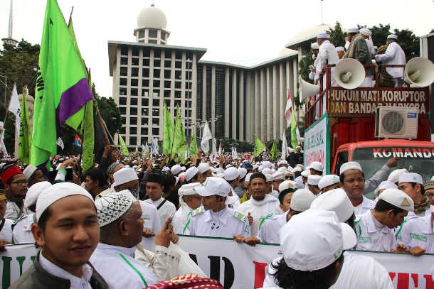 Indonesian mosques declared out of bounds to candidates