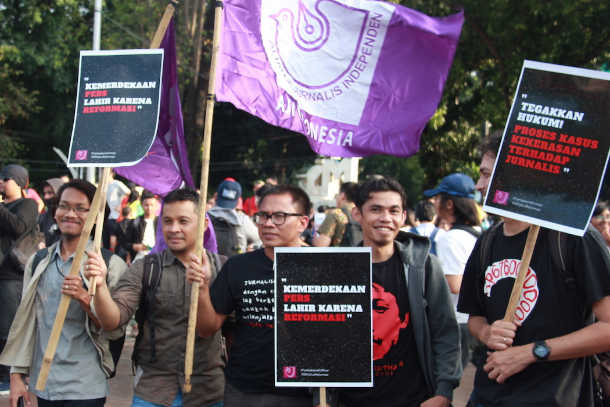 Indonesian groups unite to boost protection for journalists