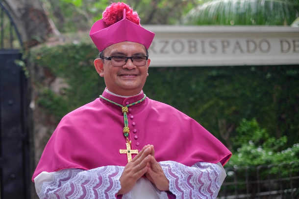 New Philippine bishop ready to face threats