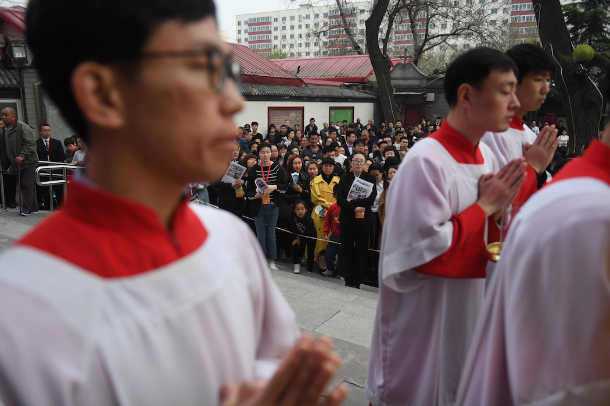 Amid tensions in China, Vatican tells clergy to follow their conscience