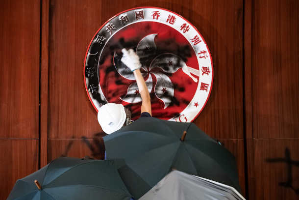 Interreligious leaders plea for calm in Hong Kong 