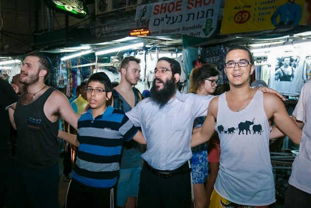 Ultra-Orthodox Jews on special Thai mission