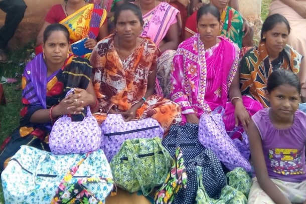 Victims of Indian riots limp back to normalcy - UCA News