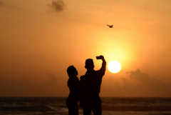 Sun sets on Sri Lanka's tour guides