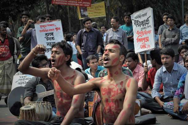 Militant video and arrests put Bangladesh on alert