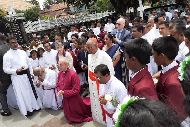 Anglican head mourns Sri Lankan terror victims