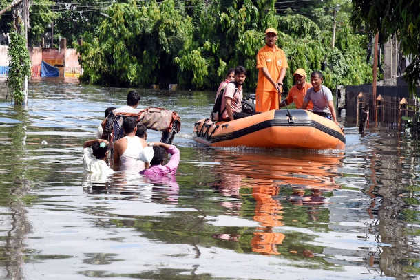 Severe flooding kills at least 100 in northern India