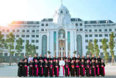 Vietnam bishops launch pastoral plans for youths