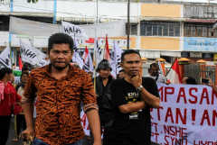 Police probe death of Indonesian environmentalist