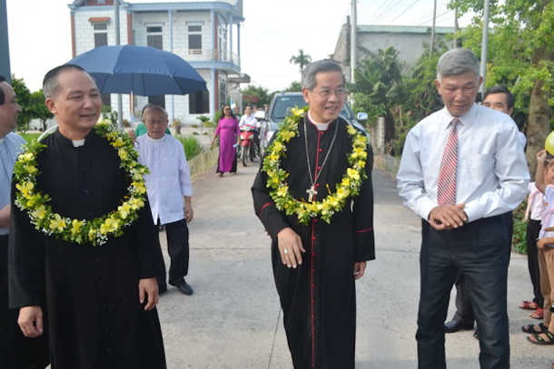 Vatican names new archbishop in Vietnam