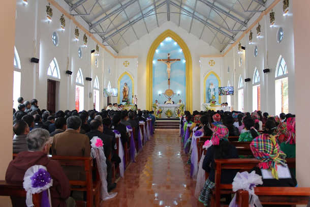 Hmong Catholics get new church in Vietnam