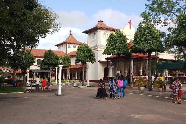 Bombed church in Sri Lanka celebrates annual feast